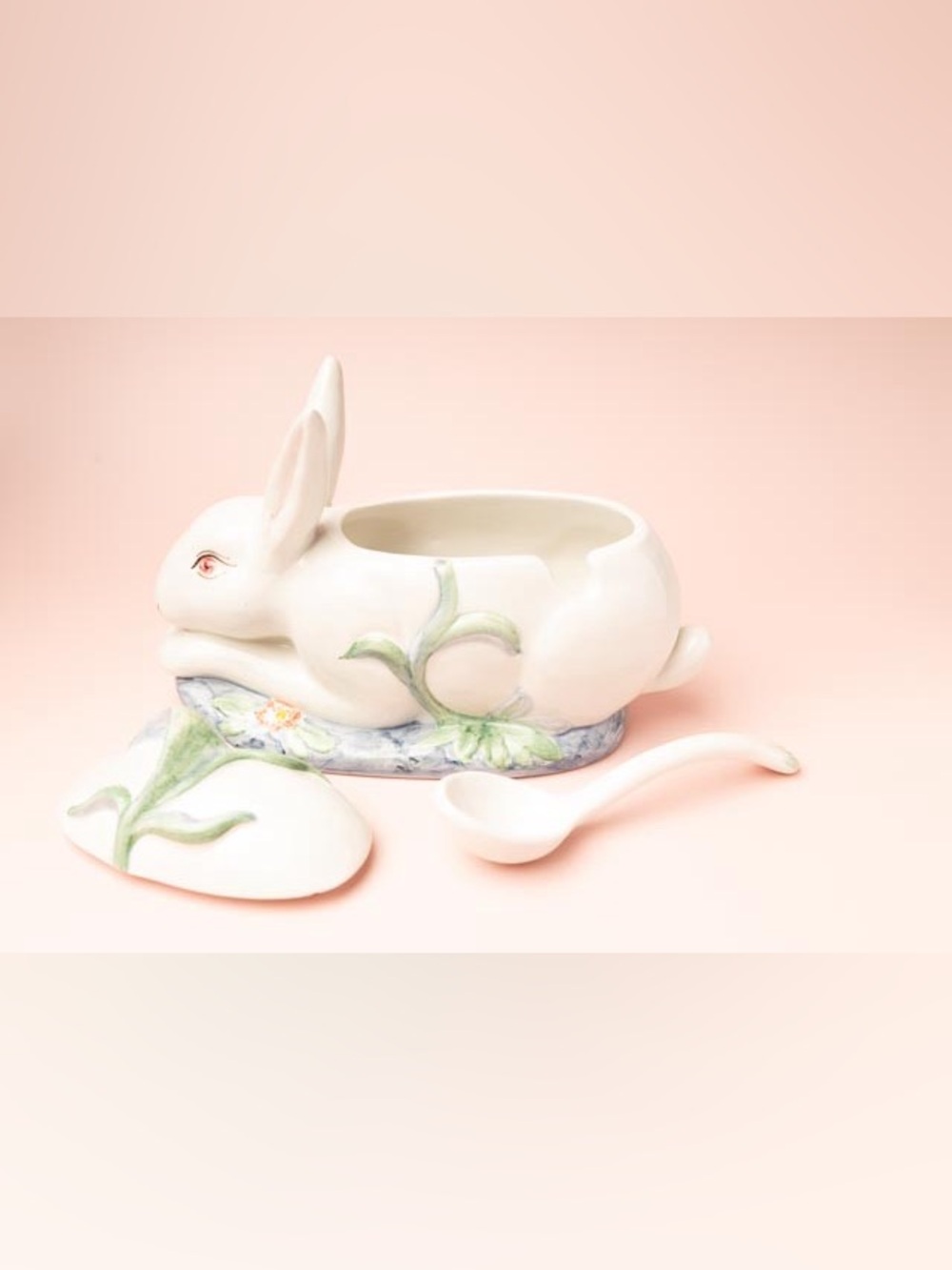 Creazioni Antonio Zen Mid 20th Century Italian Hand Painted Bunny Tureen